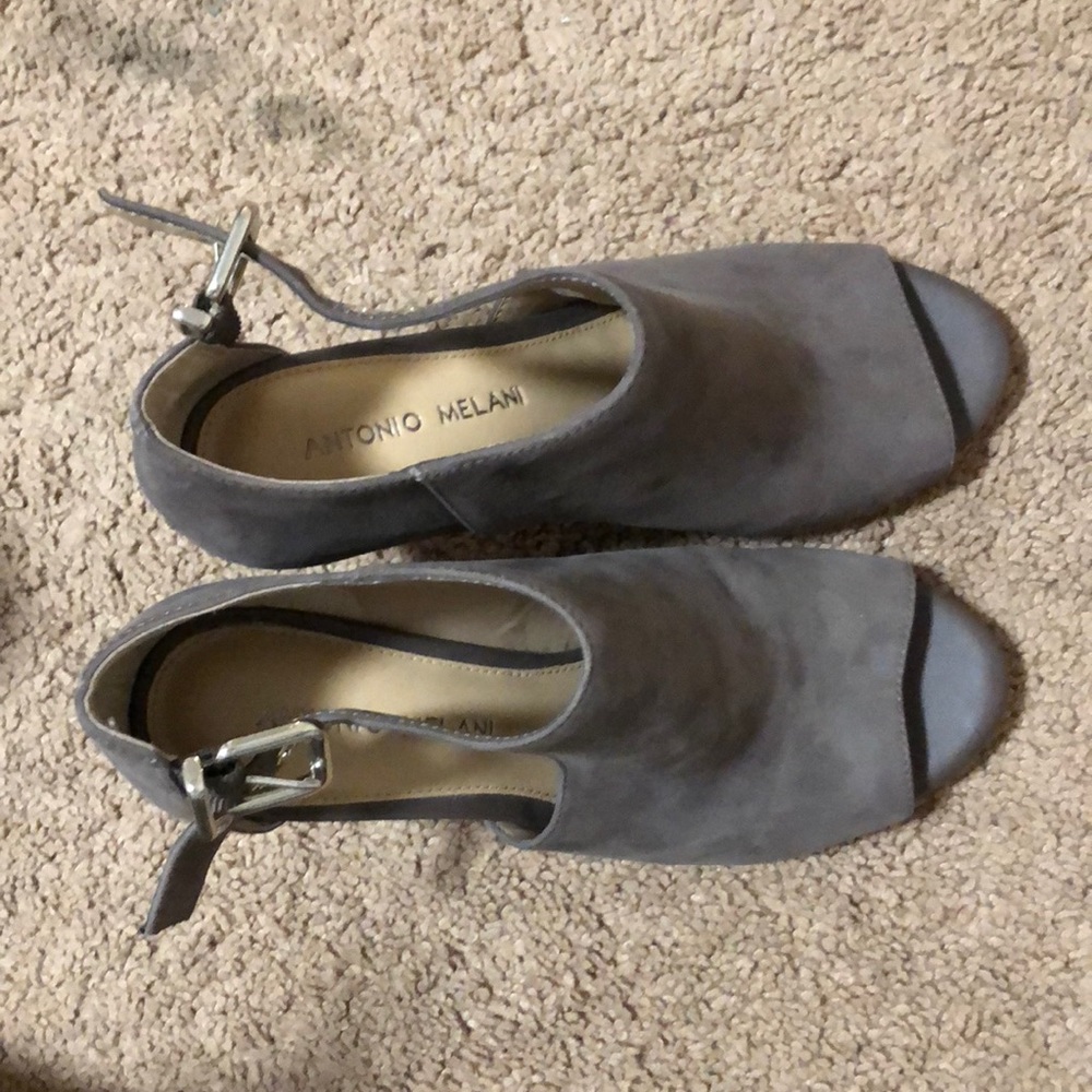 Antonio Melani heels